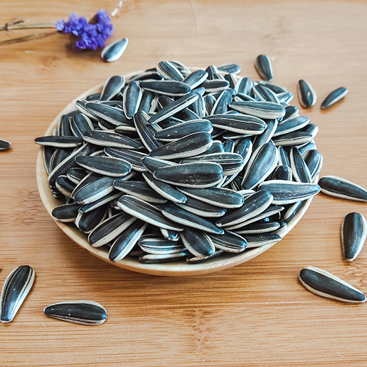 Sunflower seeds  Shuangxing NO.6